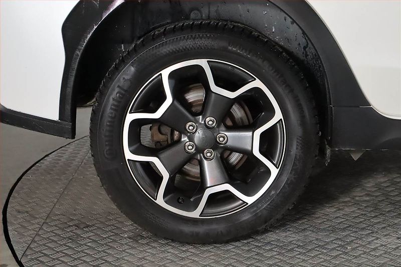 Subaru XV (2013) 2.0i, 4X4, Automat - fotka 15 z 20
