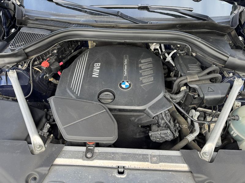 BMW X3 (2018) 2.0 X-DRIVE 140KW - fotka 15 z 20