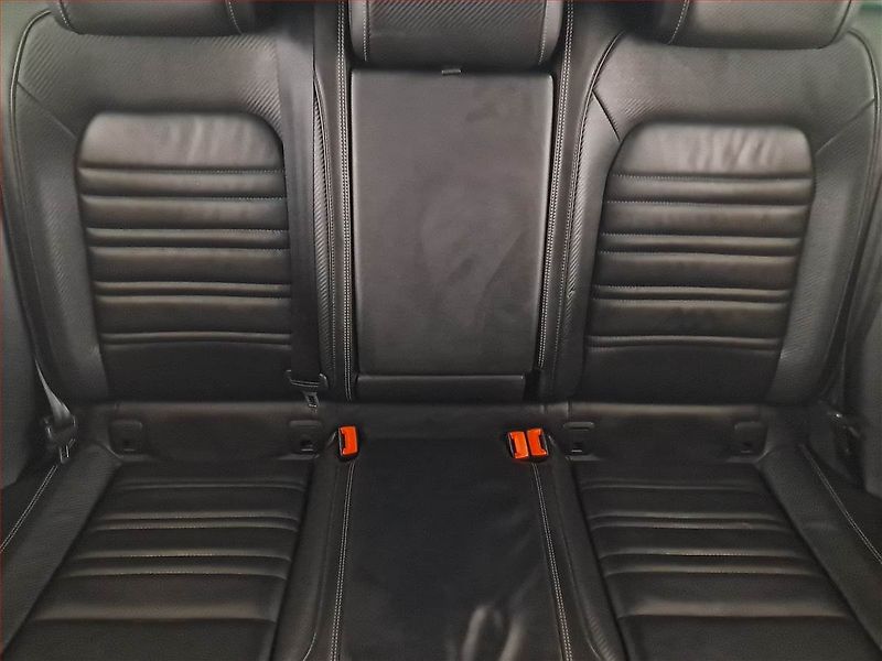 Volkswagen Passat (2016) R-Line 2.0 BiTDI, 4X4 - fotka 10 z 20