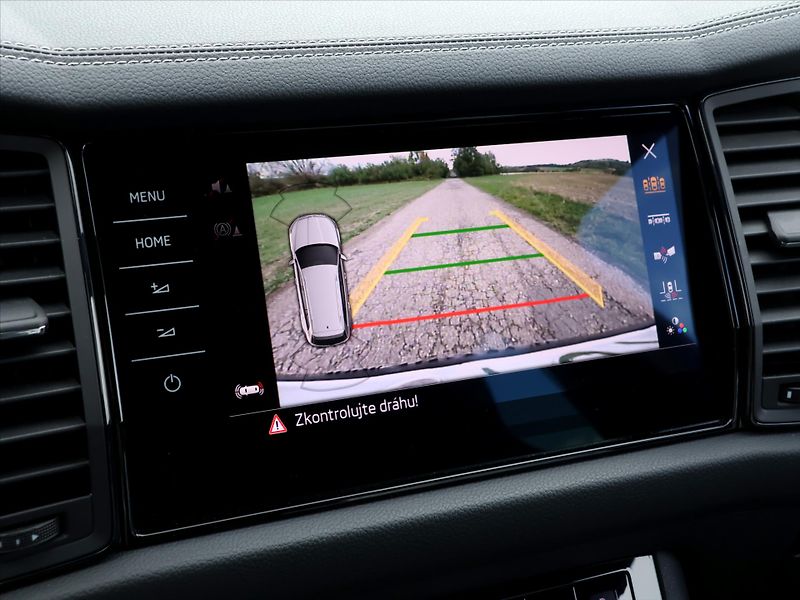 Škoda Kodiaq 2,0 TDI DSG 4x4 Sportline DPH - fotka 28 z 40