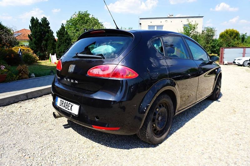 Seat Leon (2006) 2,0 TDI 103 kW - fotka 4 z 28