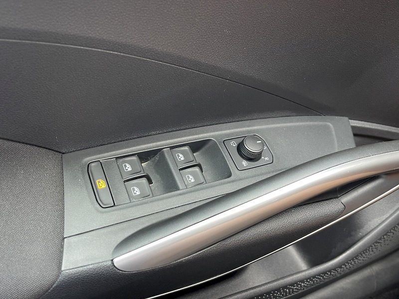Škoda Fabia (2025) 1.0 TSI 70kW Top Selection - fotka 23 z 34