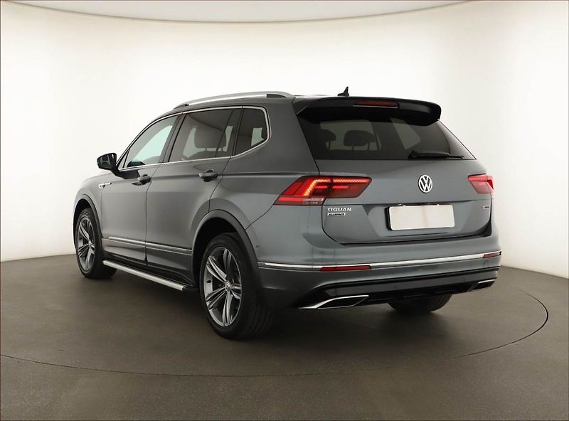 Volkswagen Tiguan Allspace (2020) R-Line 2.0 BiTDI - fotka 4 z 19