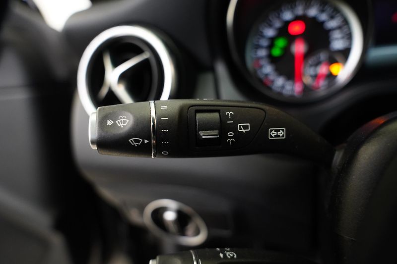 Mercedes-Benz CLA - fotka 15 z 27