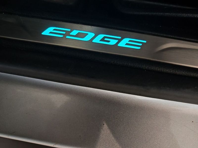 Ford Edge 2.0 Automat, 154 kW - fotka 26 z 44