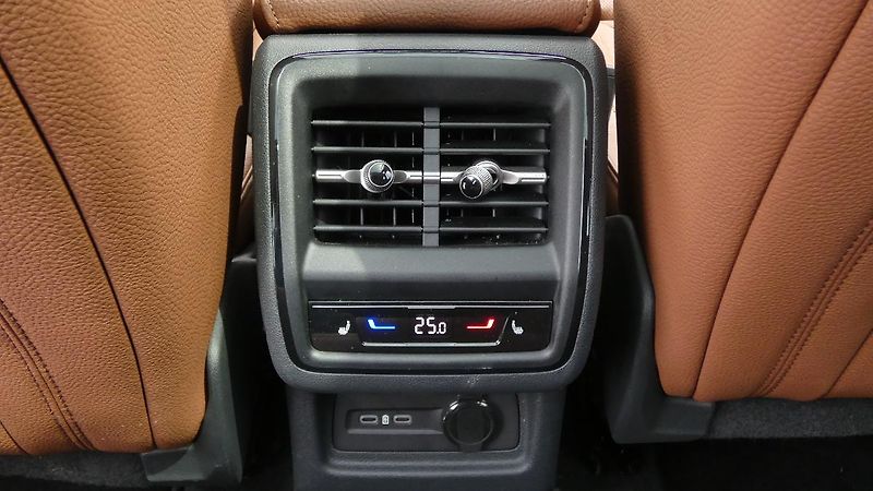Škoda Kodiaq Exclusive Selection 142 kW 4x4 - fotka 24 z 28