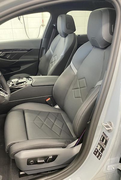BMW Řada 5 540d xDrive Sedan - fotka 8 z 9