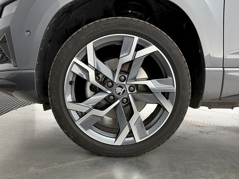 Škoda Karoq (2026) DSG 2.0TDI 110kW 4x4 SportLine - fotka 36 z 36