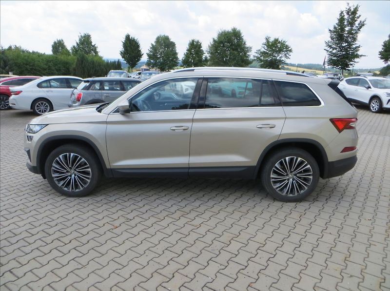 Škoda Kodiaq 2,0 TSI Style DSG 4x4 Tažné - fotka 4 z 30