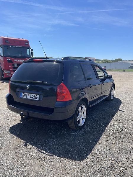 Peugeot 307 (2008) - fotka 5 z 13