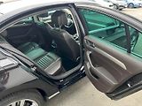 Volkswagen Passat (2015) 2.0 TDI / 176 kW 4x4 - náhled 13