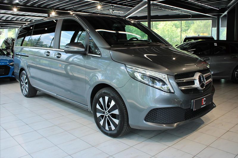 Mercedes-Benz Třídy V 300d 4MATIC Long 7míst DIS/Nez - fotka 1 z 33