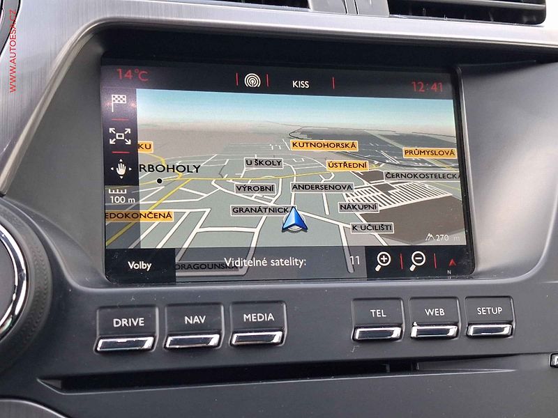 Citroën DS5 (2015) 2.0 HDi, AT, navi, xenon - fotka 17 z 21