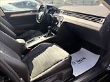 Volkswagen Passat 2,0 110kW R-LINE 93tKm ČR DPH - náhled 39