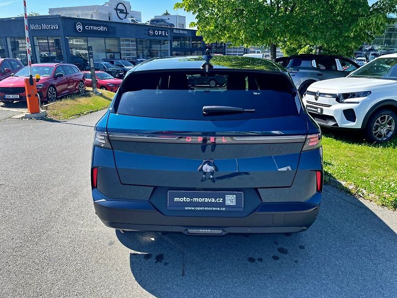 Opel Grandland (2026) MHEV 1.2T 145k GS AT6 - fotka 5 z 20
