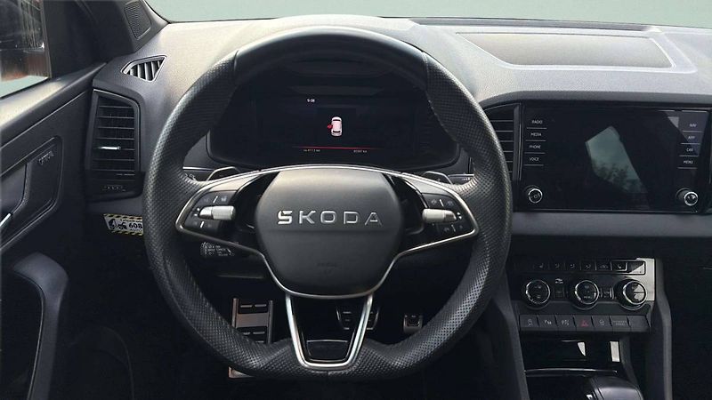 Škoda Karoq Sportline 1,5TSI 110kW DSG/T35 - fotka 17 z 24