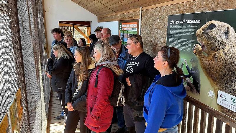 Malá auta, velká srdce. Smarťáci navštívili jarní Vlašim a adoptovali mývala