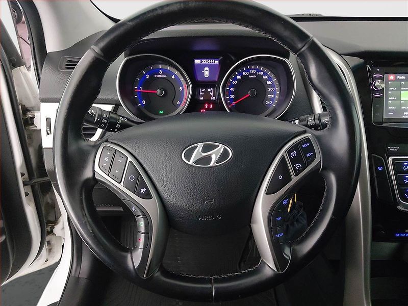 Hyundai i30 (2016) 1.6 CRDi, Serv.kniha, Tempomat - fotka 16 z 18