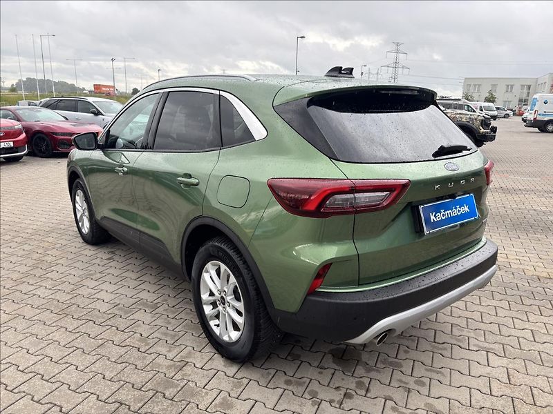 Ford Kuga 2,5 HEV 132kW Titanium - fotka 3 z 36