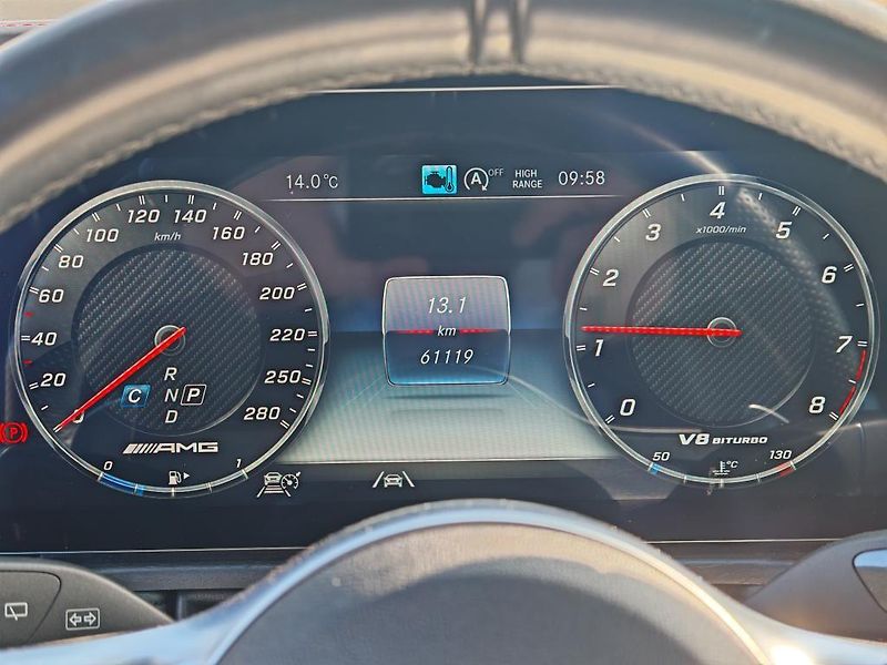 Mercedes-Benz Třídy G G 63 AMG BRABUS REZERVACE - fotka 32 z 48