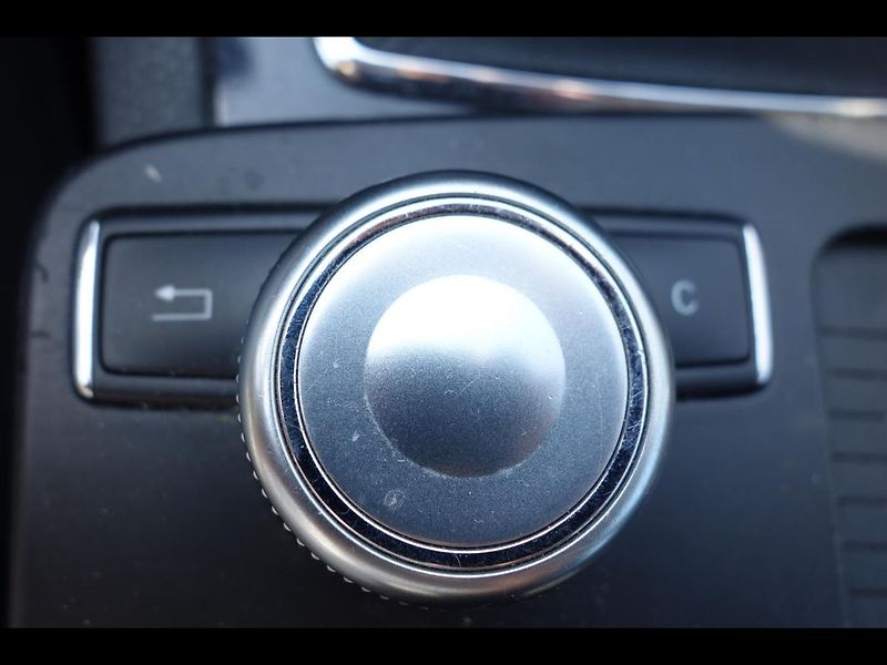 Mercedes-Benz Třídy C 200 CDi 100 kW STK07/2028 - fotka 27 z 34