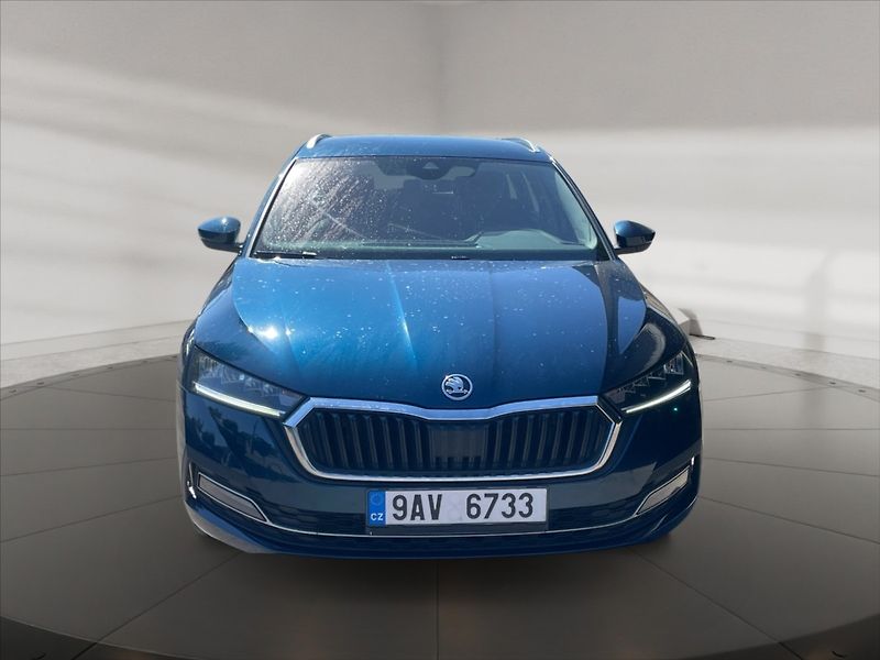 Škoda Octavia 1,5 TSI Style - fotka 2 z 11