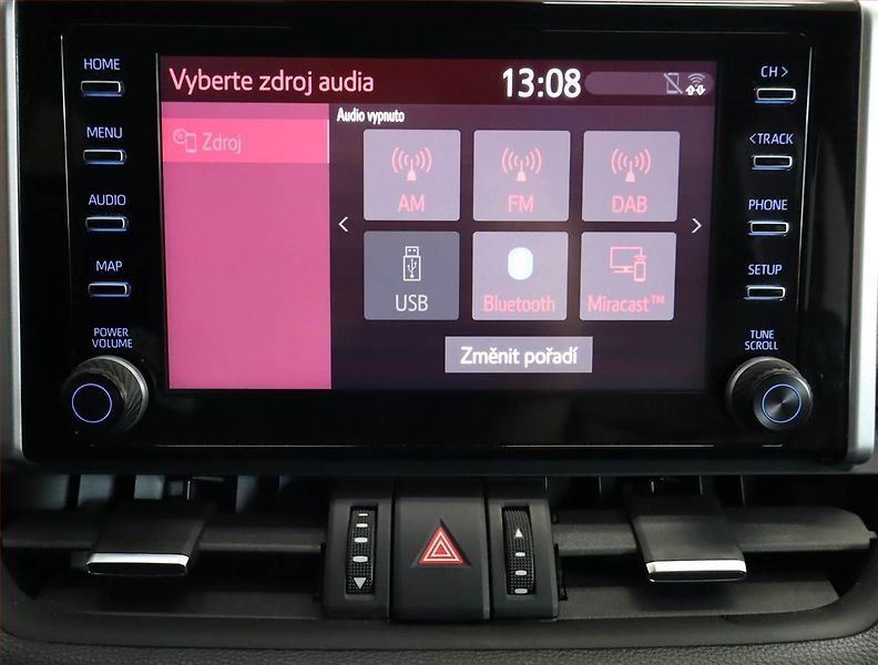 Toyota RAV4 (2021) 2.5 Hybrid - fotka 16 z 30