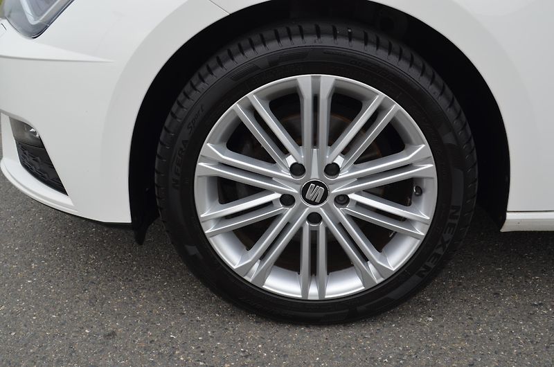 Seat Leon (2019) 1.5 TSI 150 k Xcellence ST - fotka 7 z 31