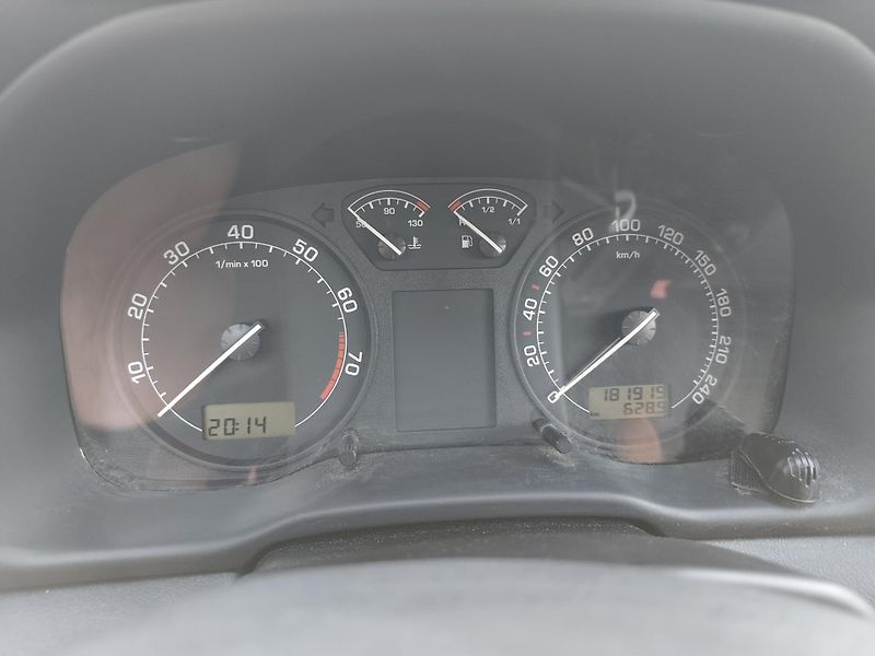Škoda Octavia TOUR, 1.6i - LPG, ČR - fotka 12 z 14