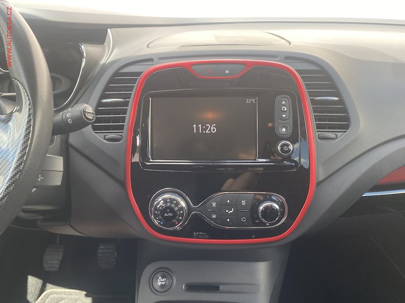 Renault Captur (2015) 0.9TCe, Helly Hansen - fotka 12 z 19