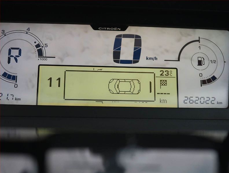 Citroën C4 Picasso (2011) Exclusive 2.0 HDI 160, Automat - fotka 14 z 14