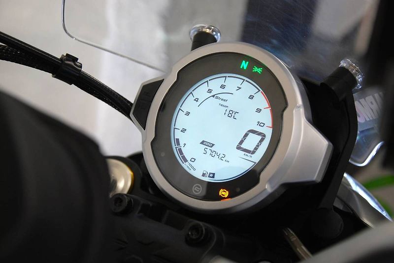 CFMOTO 700 CL-X Adventure (2024) 700CL-X Adventure - krásný sta - fotka 11 z 20
