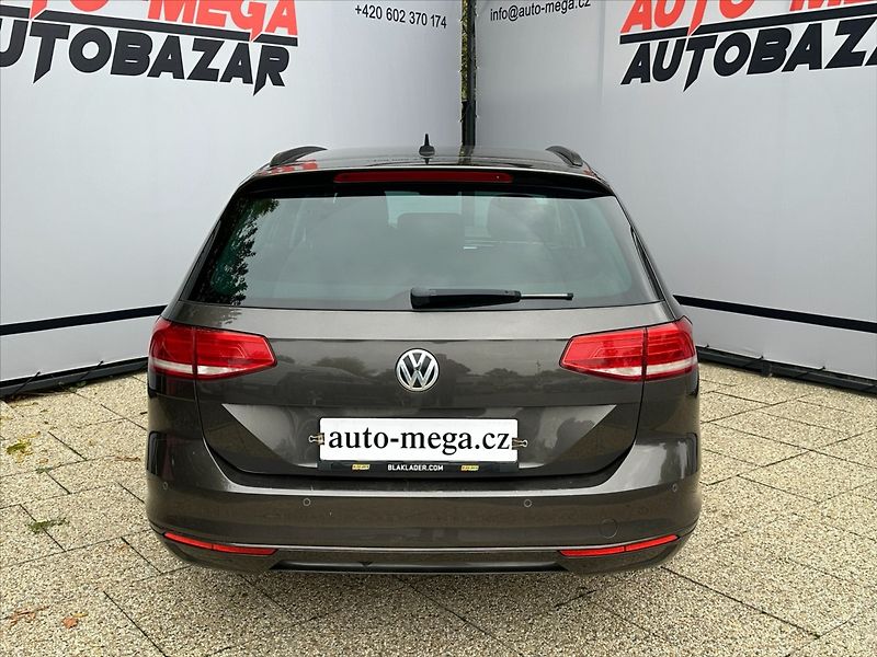Volkswagen Passat 1,4 TSI 110kW-MANUAL!! - fotka 7 z 37