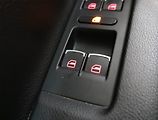 Volkswagen Passat (2011) 2.0 TDI, Tempomat - náhled 12