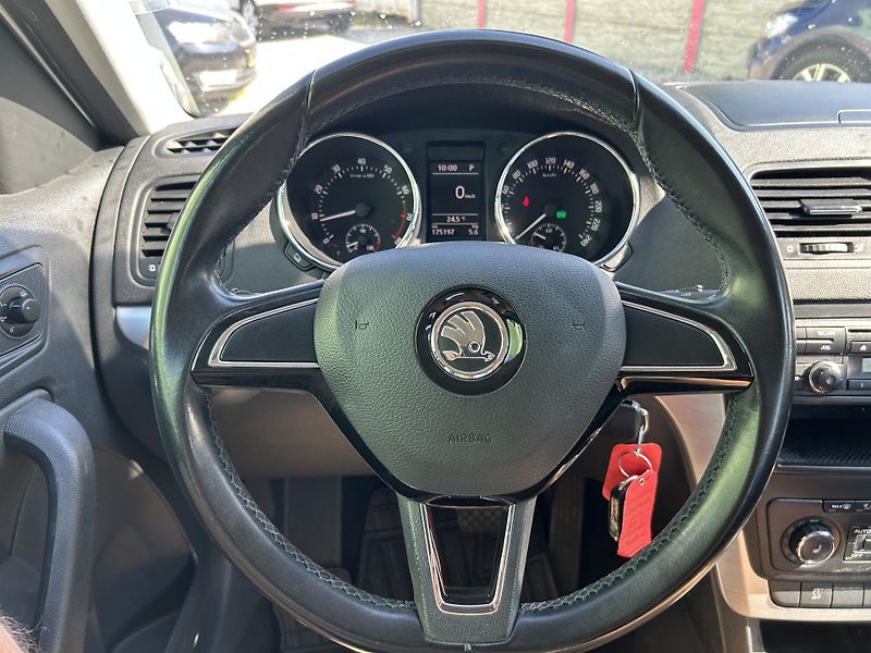 Škoda Yeti (2014) 1.2 TSi 77 KW DSG - fotka 17 z 23