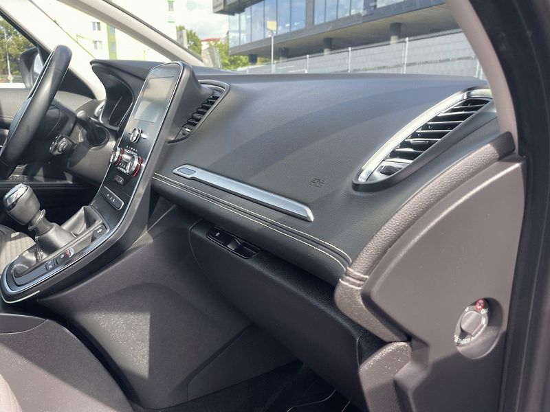 Renault Grand Scénic (2019) 1.3 TCe,117kW,Intens - fotka 35 z 35