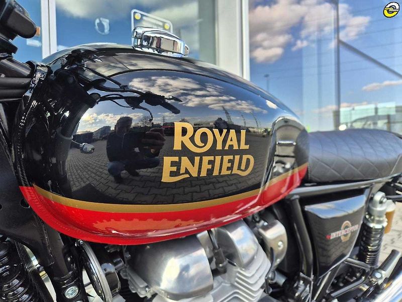 Royal Enfield Interceptor 650 (2026) - fotka 13 z 42