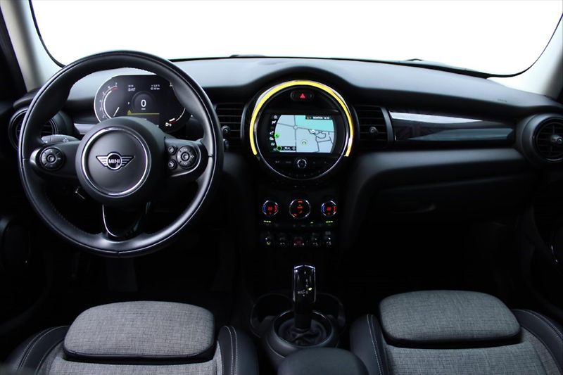 Mini Cooper S 2.0i 131kW NAVI ČR - fotka 12 z 23