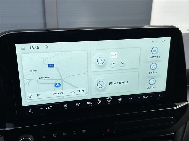 Ford Tourneo Custom 2,0 170PS  L2 Titanium X A/T 4 - fotka 32 z 58