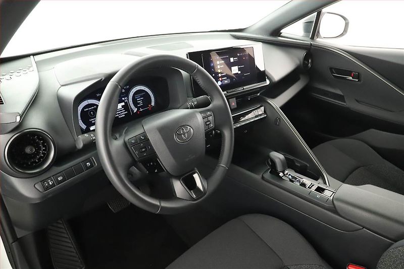 Toyota C-HR (2025) 1.8 Hybrid - fotka 17 z 19