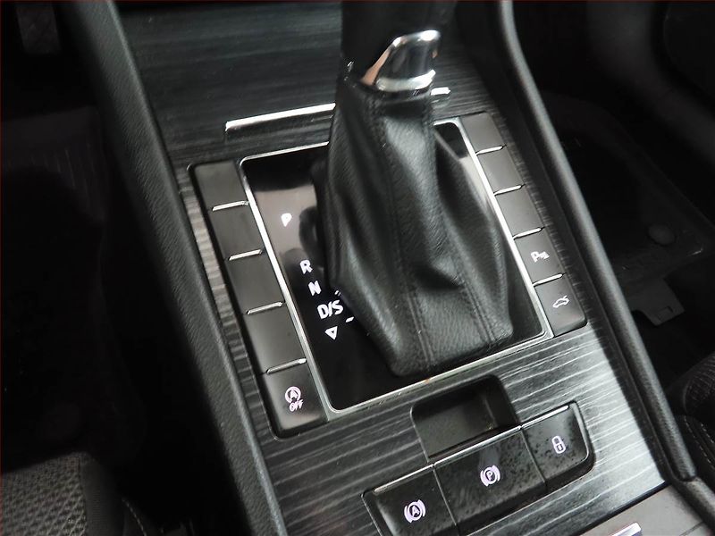 Škoda Superb (2022) Style 2.0 TDI, Automat - fotka 13 z 21