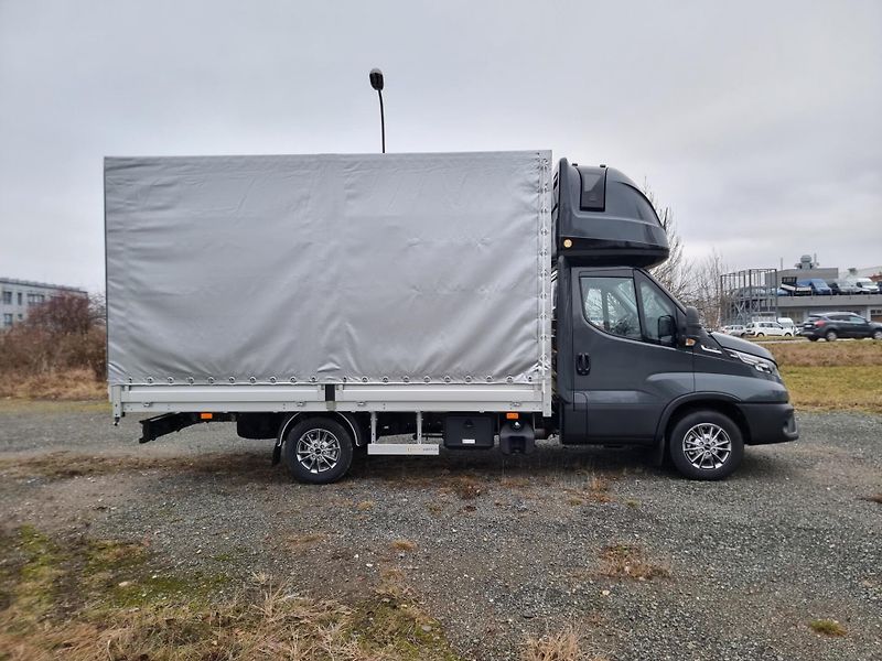 Iveco Daily (2026) 35S16/automat/Plachta 8e palet - fotka 4 z 15