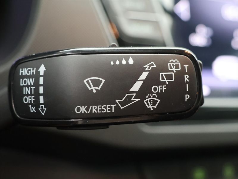 Škoda Fabia 1,0 TSI 70kW Ambition CZ DPH - fotka 19 z 32