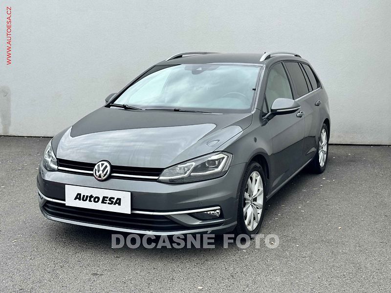 Volkswagen Golf (2018) 1.6TDi, DSG, LED, navi - fotka 3 z 16