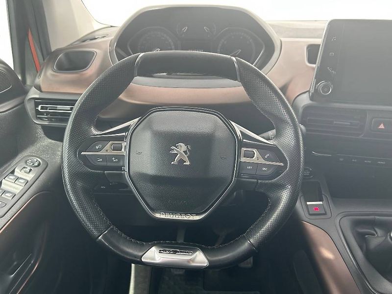 Peugeot Rifter GT S&S MAN6  1.5 BlueHDi - fotka 11 z 23