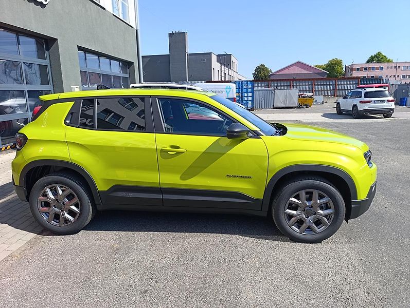 Jeep Avenger (2026) Altitude 1.2 Tur. e-Hybrid aut - fotka 6 z 29