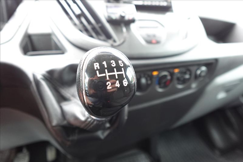 Ford Transit 2,0 TDCi  3S SKLÁPĚČ SERVISKA - fotka 35 z 35