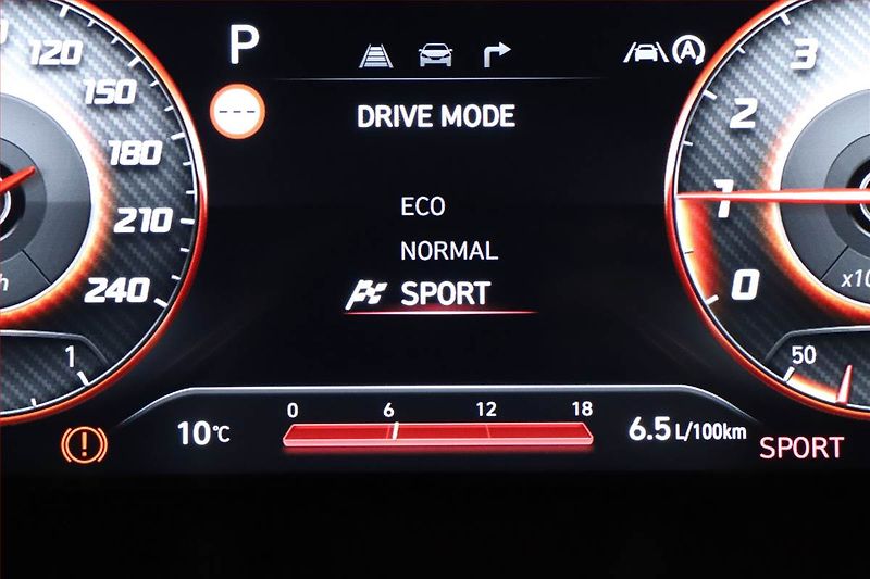 Hyundai i30 (2025) Style 1.0 T-GDI - fotka 12 z 21