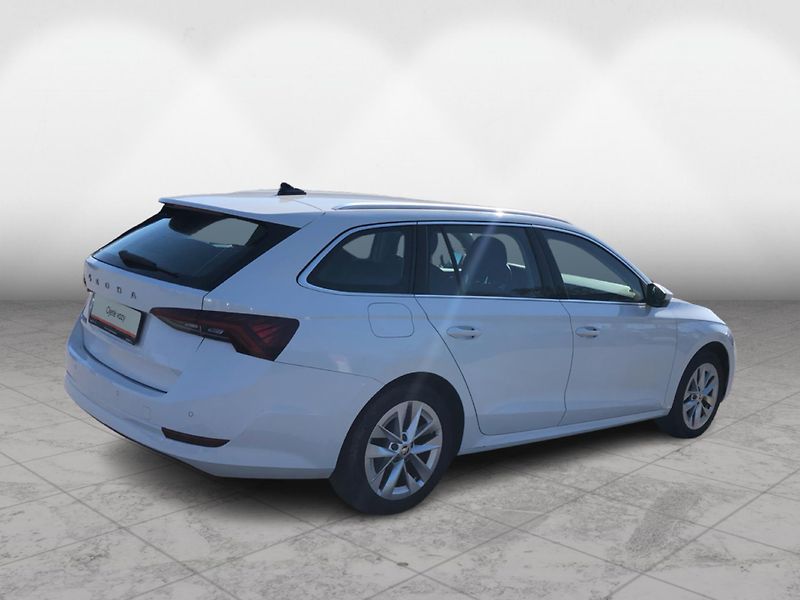 Škoda Octavia Combi 2.0 TDi DSG 7st. STYLE - fotka 2 z 29