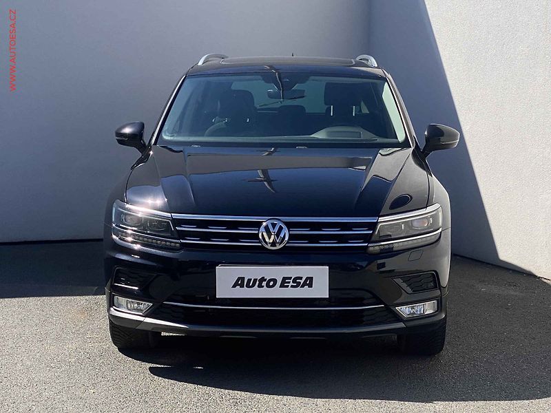 Volkswagen Tiguan (2016) 2.0 TDi 4X4, Highline, DSG - fotka 2 z 20